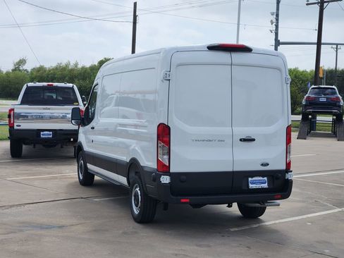 New 2025 Ford Transit 250 148 Medium Roof w/ Load Area Protection Package image 4