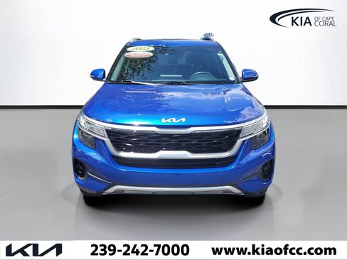 Certified 2023 Kia Seltos S image 2