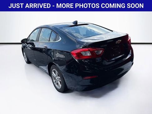 Used 2016 Chevrolet Cruze LT w/ Convenience Package image 6