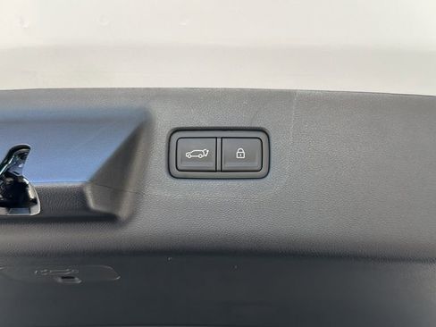 New 2026 Hyundai Santa Fe SE image 19