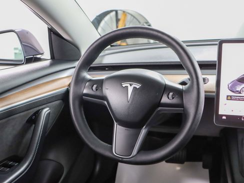 Used 2022 Tesla Model 3 Long Range image 12