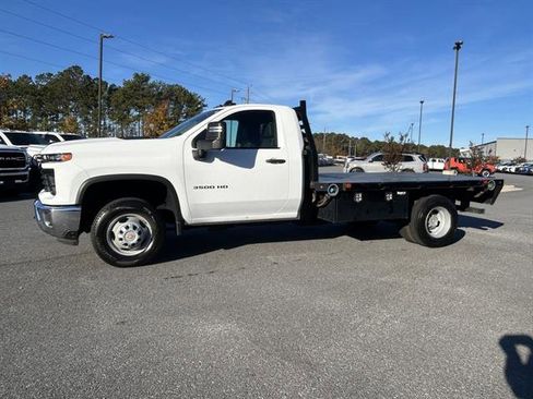 Used 2024 Chevrolet Silverado 3500 W/T w/ WT Convenience Package image 3