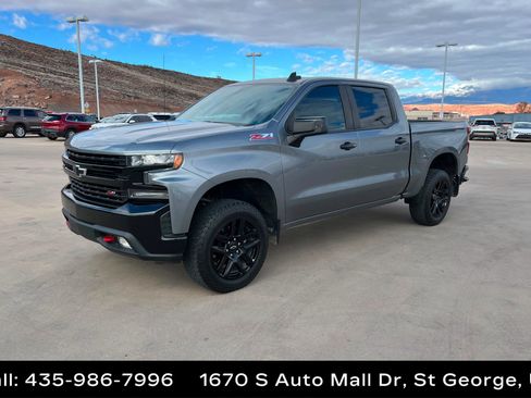 Used 2021 Chevrolet Silverado 1500 LT Trail Boss w/ Convenience Package II image 1