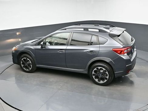 Used 2021 Subaru Crosstrek 2.0i Premium w/ Moonroof Package image 31