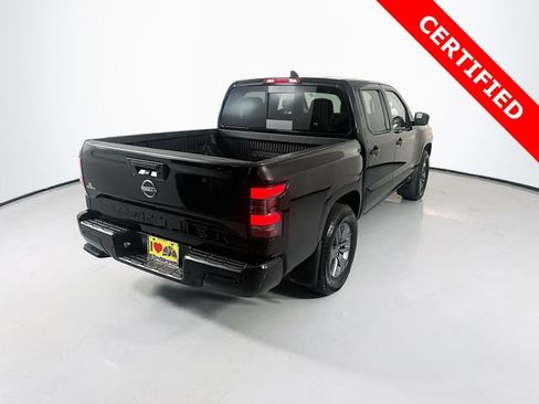 Used 2025 Nissan Frontier SV RWD image 9