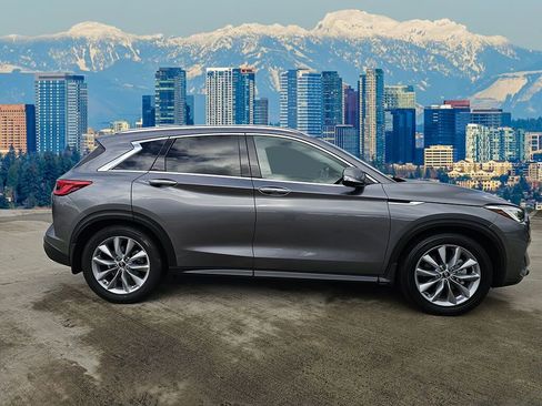 Certified 2019 INFINITI QX50 Essential w/ Premium Heat Package image 8