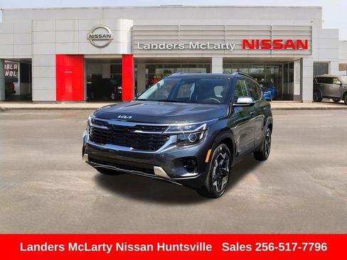 Used 2025 Kia Seltos EX w/ EX Sunroof Package image 1