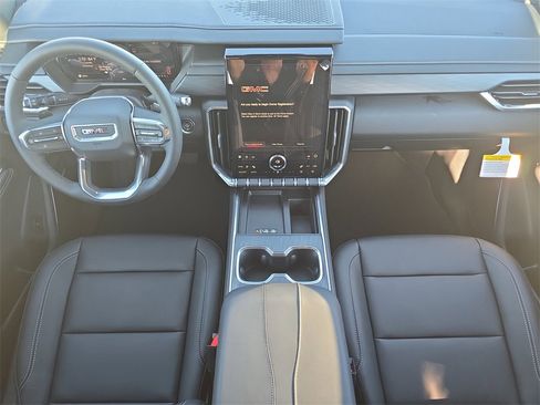 New 2026 GMC Acadia Elevation image 9