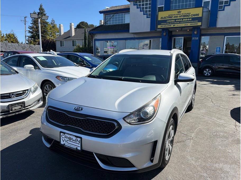 Used 2019 Kia Niro LX FWD image 30