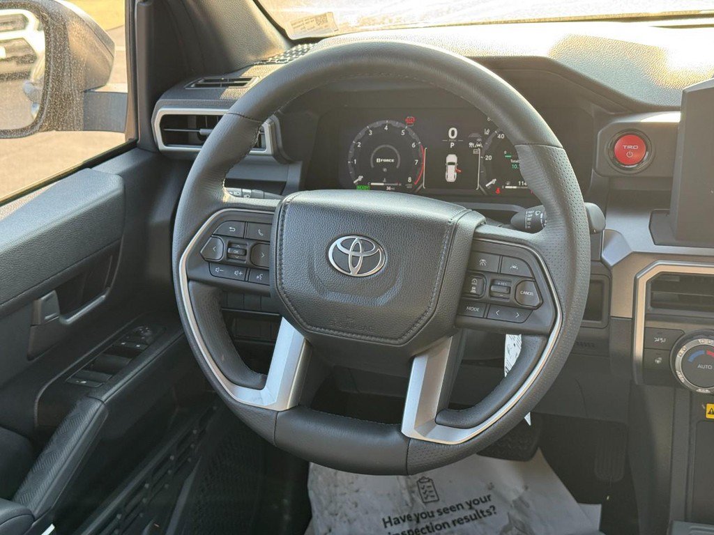 Certified 2026 Toyota 4Runner TRD Off-Road AWD/4WD image 14