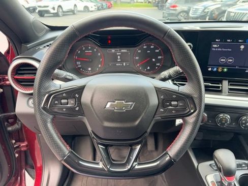 Used 2024 Chevrolet Trax RS w/ Driver Confidence Package FWD image 33