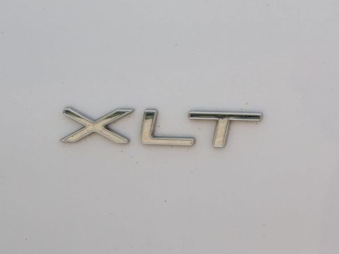 Used 2021 Ford Transit 350 XLT RWD image 28
