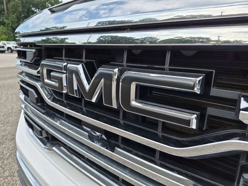 Certified 2025 GMC Sierra 1500 SLT w/ SLT Premium Plus Package AWD/4WD image 34