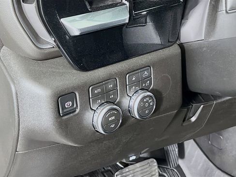 New 2026 GMC Sierra 1500 Elevation w/ Elevation Premium Package image 9