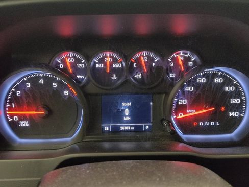 Used 2021 Chevrolet Silverado 1500 Custom image 23