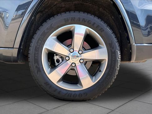 Used 2014 Jeep Grand Cherokee Overland w/ Advanced Technology Group AWD/4WD image 11