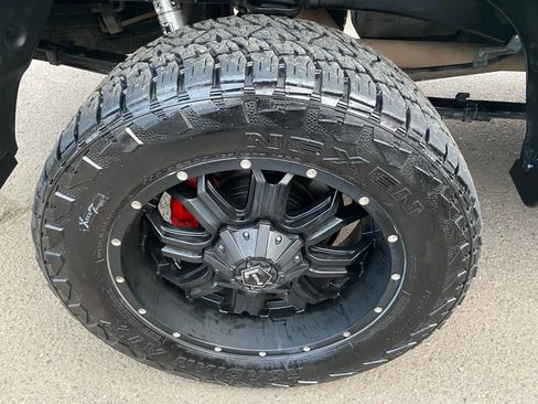 Used 2020 Toyota Tundra Limited image 10