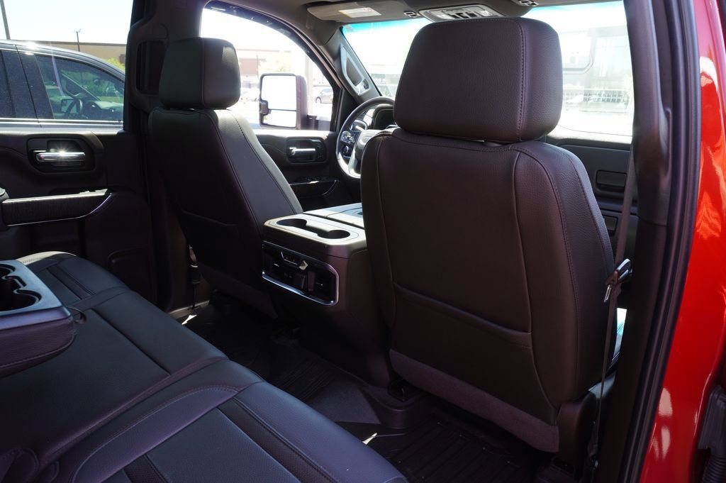 Used 2022 GMC Sierra 3500 Denali AWD/4WD image 12