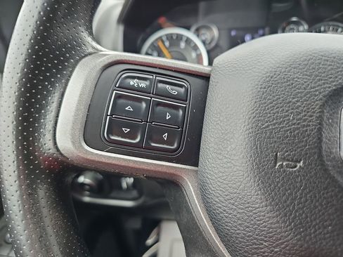 Used 2022 RAM 2500 Tradesman w/ Chrome Appearance Group AWD/4WD image 21