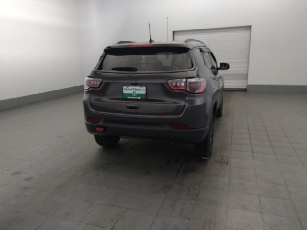 Used 2019 Jeep Compass Trailhawk AWD/4WD image 7