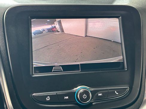 Used 2024 Chevrolet Equinox LS image 25