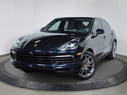 Certified 2023 Porsche Cayenne Coupe AWD/4WD image 1
