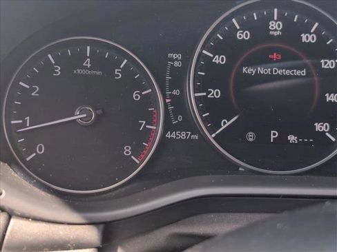 Used 2020 MAZDA MAZDA3 Hatchback image 9