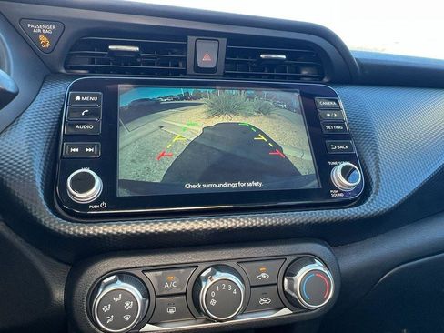 Used 2024 Nissan Kicks SV image 23