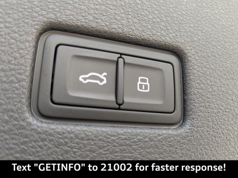 New 2025 Audi Q8 Premium Plus image 11