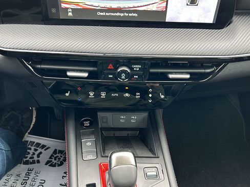 New 2026 Nissan Kicks SR w/ SR Premium Package image 27