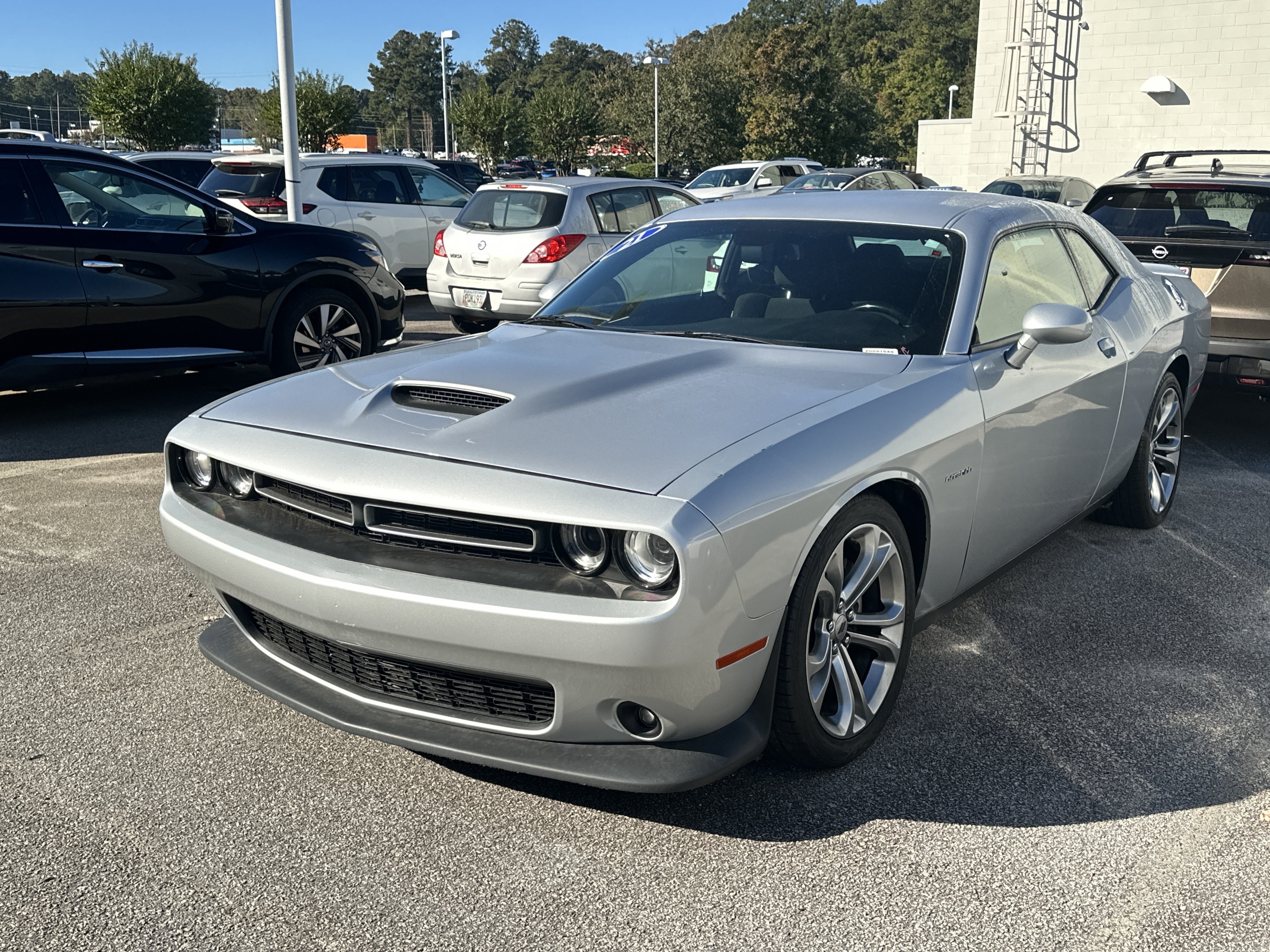 Used 2021 Dodge Challenger R/T RWD image 1