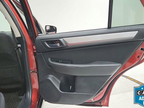 Used 2018 Subaru Outback 2.5i Premium image 46