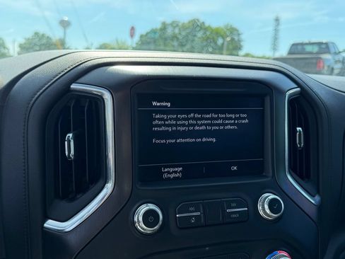 Used 2022 GMC Sierra 2500 AT4 AWD/4WD image 23