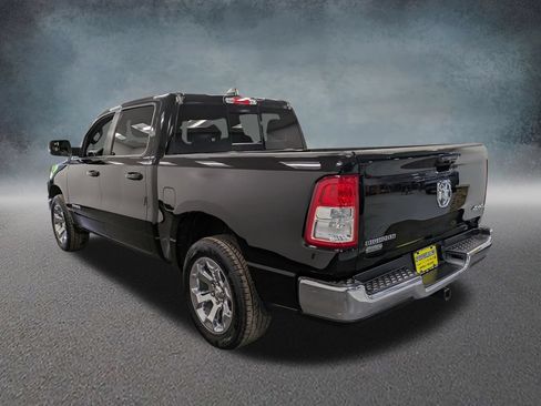 Used 2022 RAM 1500 Big Horn AWD/4WD image 6