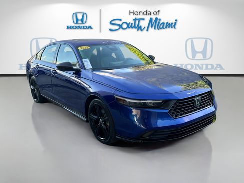 Used 2023 Honda Accord Sport image 1