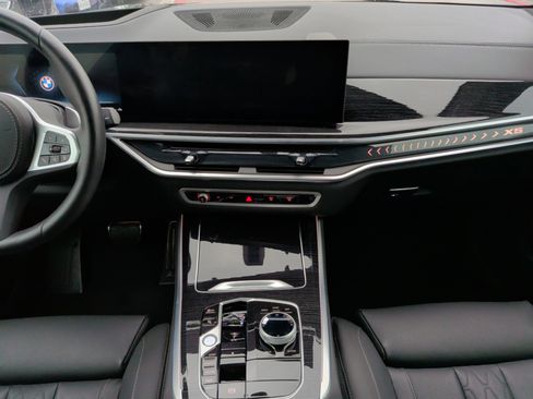 Used 2025 BMW X5 xDrive40i image 35