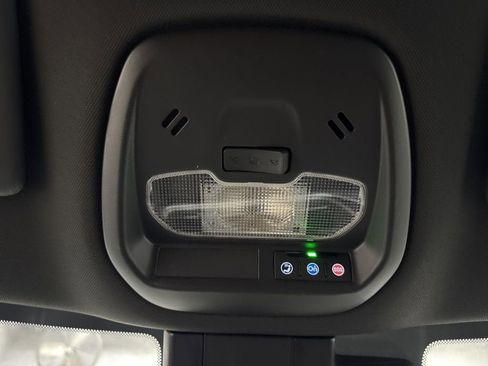 New 2026 Chevrolet Trax RS w/ Driver Confidence Package image 18