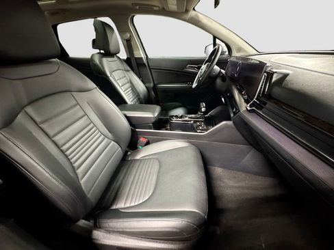 Used 2023 Kia Sportage SX image 30