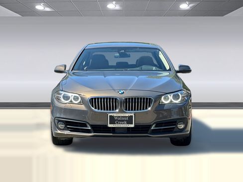 Used 2015 BMW 550i xDrive Sedan AWD/4WD image 5