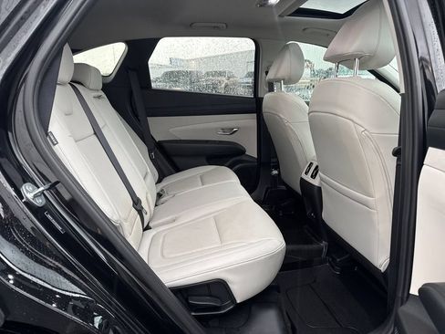 Used 2025 Hyundai Tucson SEL FWD image 12