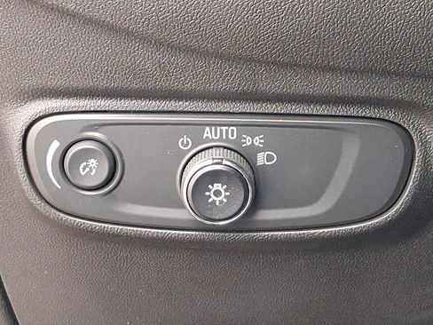 Used 2024 Chevrolet Equinox RS w/ LPO, Floor Liner Package image 27