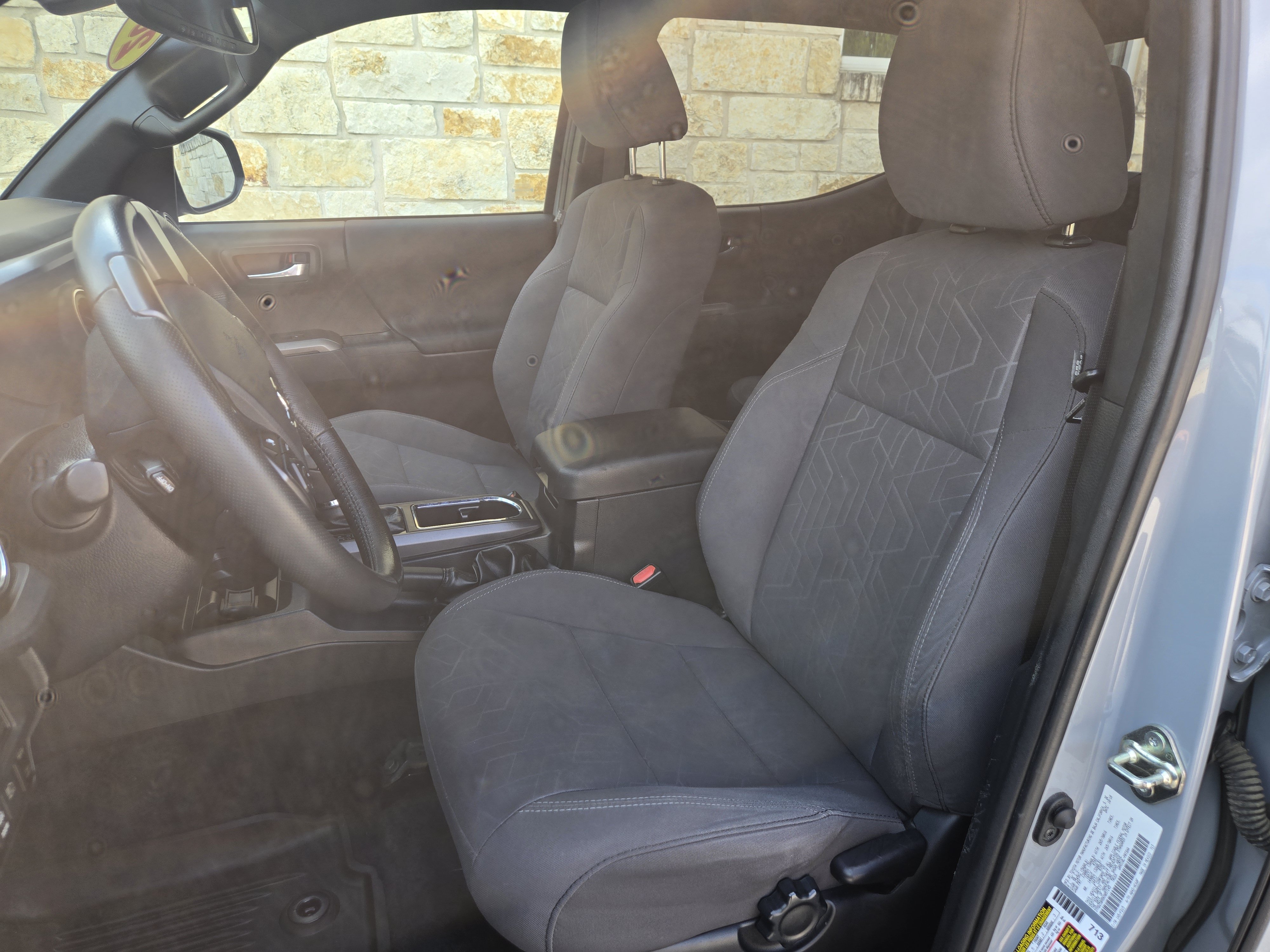 Used 2019 Toyota Tacoma TRD Off-Road AWD/4WD image 5