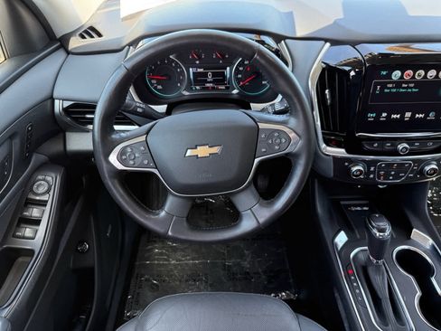 Used 2018 Chevrolet Traverse Premier AWD/4WD image 14