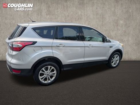 Used 2017 Ford Escape SE AWD/4WD image 8