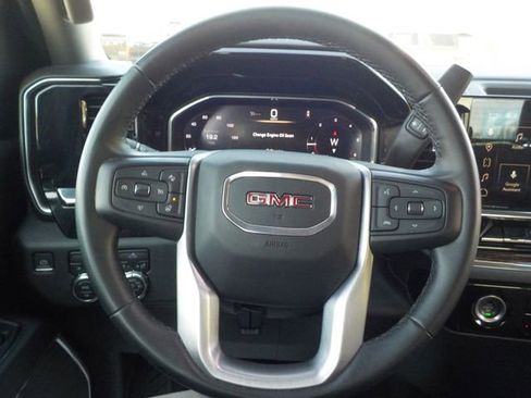 Used 2024 GMC Sierra 1500 Elevation AWD/4WD image 29