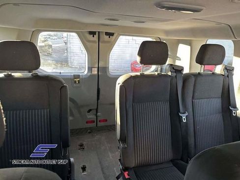 Used 2017 Ford Transit 350 XLT image 16
