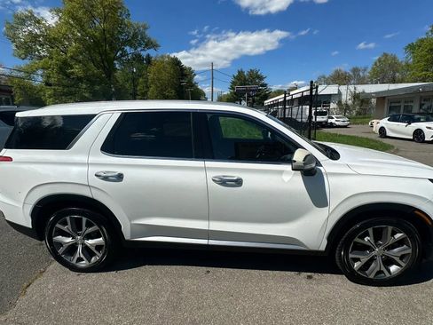 Used 2022 Hyundai Palisade SEL w/ Premium Package AWD/4WD image 4