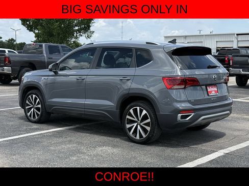 Used 2023 Volkswagen Taos SE FWD image 7