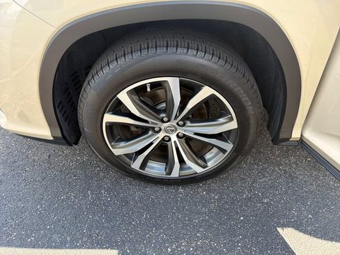 Used 2017 Lexus RX 350 AWD w/ Premium Package image 29