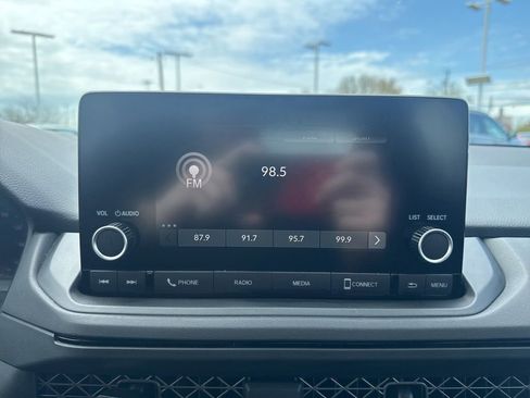 Used 2024 Honda Accord EX image 34